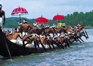 kerala boatrace as amuzing tourism